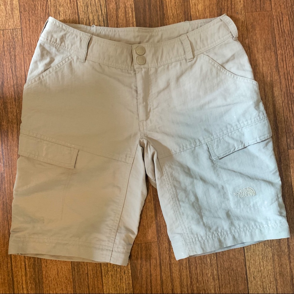 The North Face Women’s Khaki Hiking Shorts Size 4